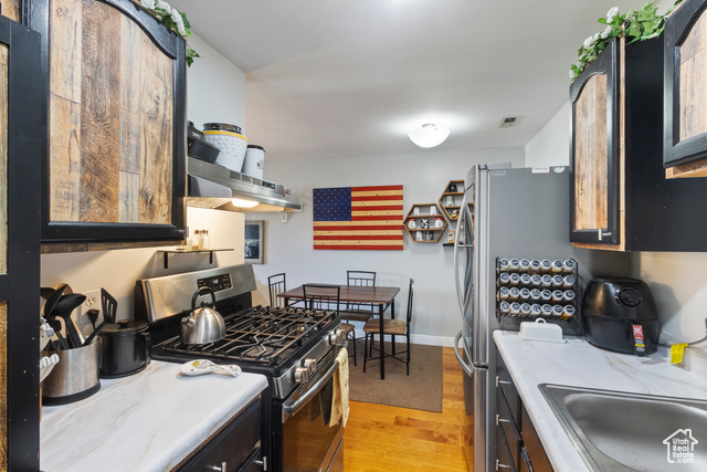 Photo 12 for MLS #2105513 at 4148 S Oak Meadows Dr #31