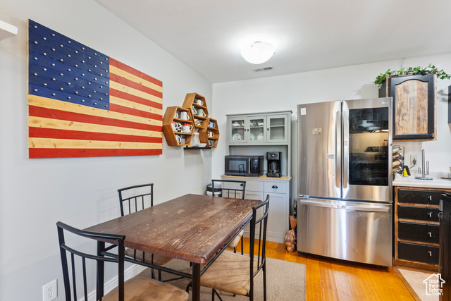 Photo 11 for MLS #2105513 at 4148 S Oak Meadows Dr #31