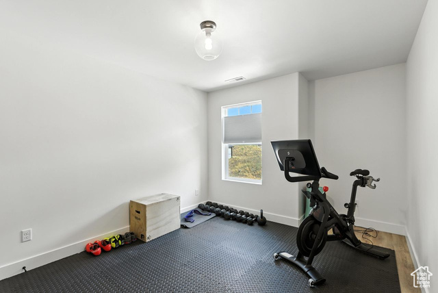 Photo 16 for MLS #2105522 at 6039 N Westridge