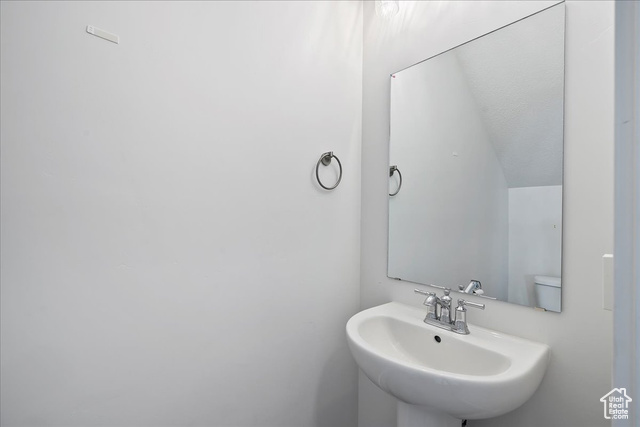 Photo 16 for MLS #2105533 at 2090 W 1625 South #101