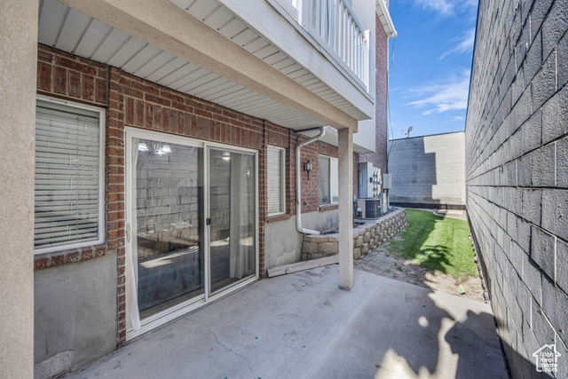 Photo 3 for MLS #2105541 at 380 N 500 West #103