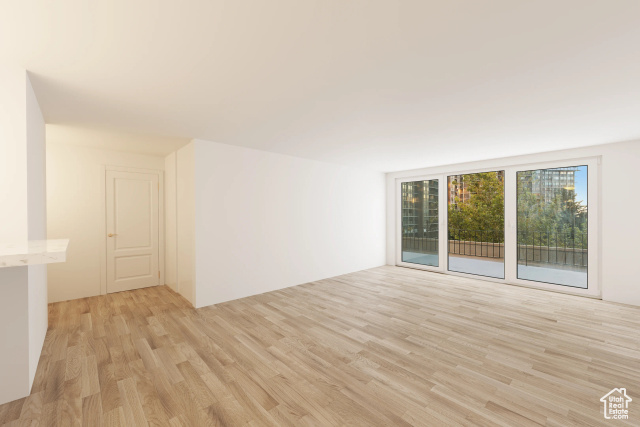 Photo 3 for MLS #2105550 at 8 E Hillside #103