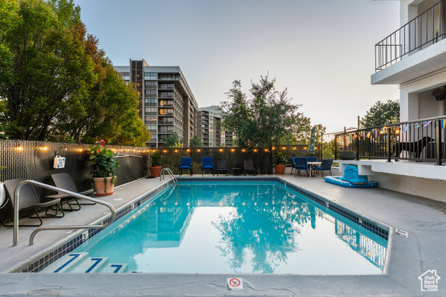 Photo 18 for MLS #2105550 at 8 E Hillside #103