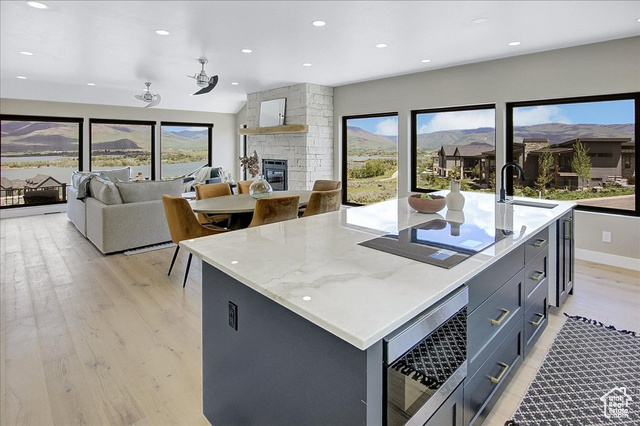 Photo 9 for MLS #2105552 at 997 S Quail Ln