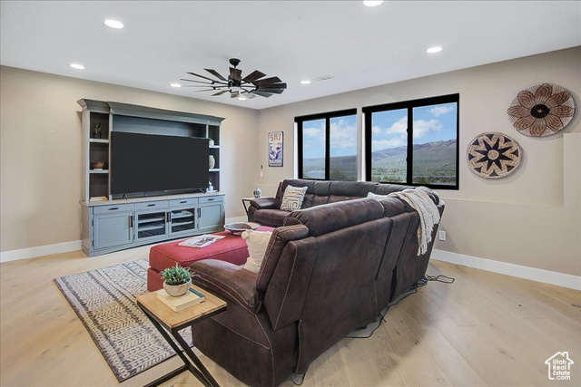 Photo 24 for MLS #2105552 at 997 S Quail Ln