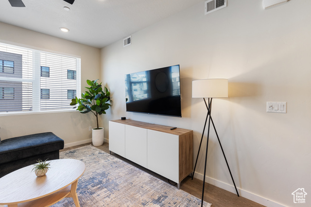 Photo 10 for MLS #2105572 at 961 W Akoya Pearl St #202