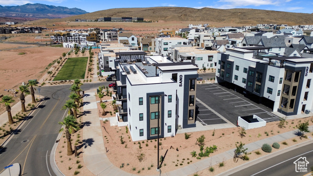 MLS #2105572 - 961 W Akoya Pearl St #202