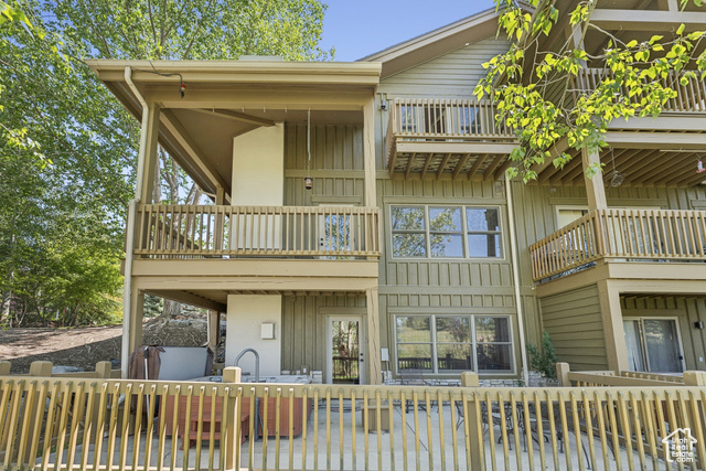 Photo 45 for MLS #2105577 at 1945 Paddington Dr