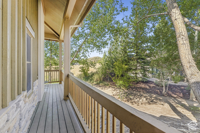 Photo 49 for MLS #2105577 at 1945 Paddington Dr