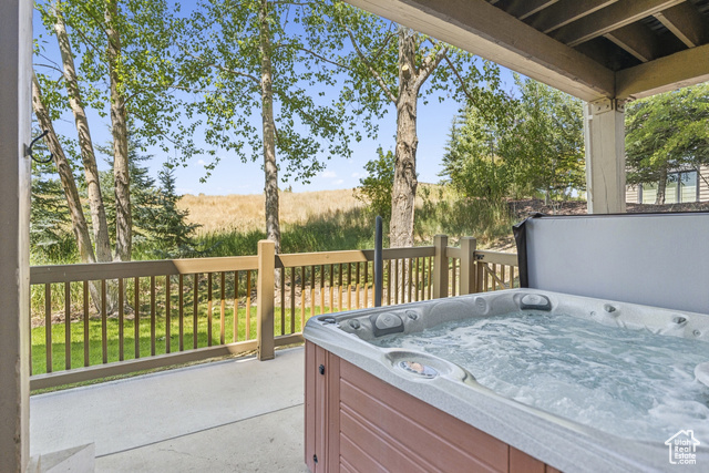 Photo 19 for MLS #2105577 at 1945 Paddington Dr