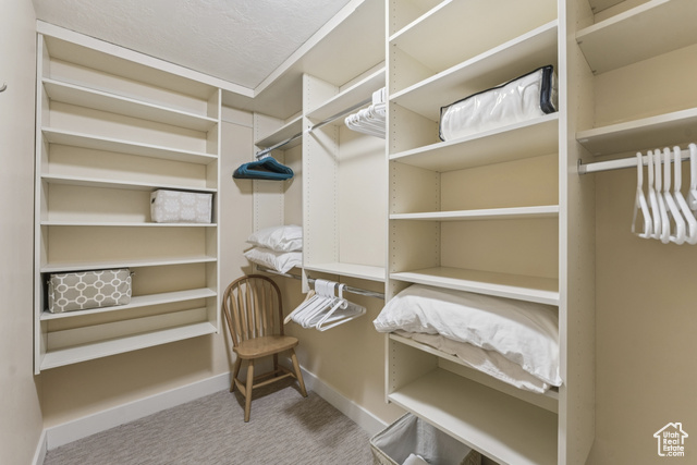 Photo 37 for MLS #2105577 at 1945 Paddington Dr