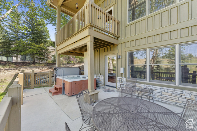 Photo 21 for MLS #2105577 at 1945 Paddington Dr