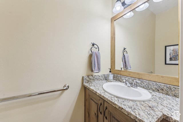 Photo 34 for MLS #2105577 at 1945 Paddington Dr
