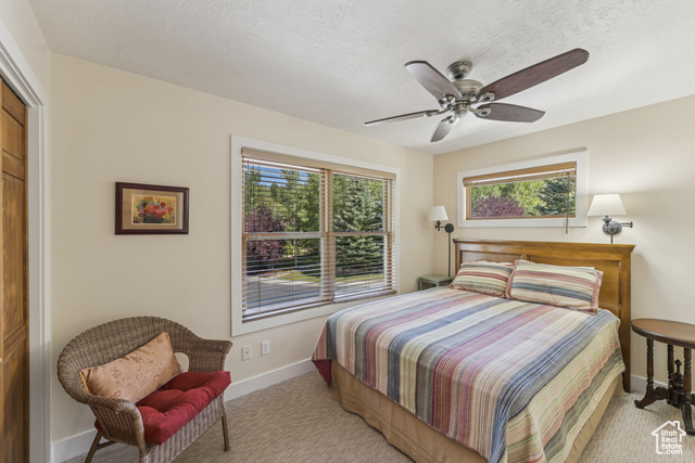 Photo 32 for MLS #2105577 at 1945 Paddington Dr