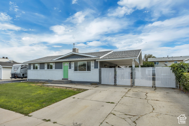 Photo 3 for MLS #2105587 at 7427 W Centennial