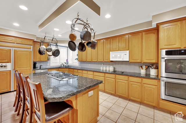 Photo 16 for MLS #2105589 at 758 E Point Hills Cv