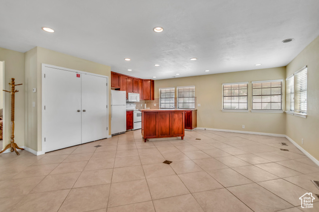 Photo 19 for MLS #2105594 at 1228 E Shadow Ridge Dr #3B