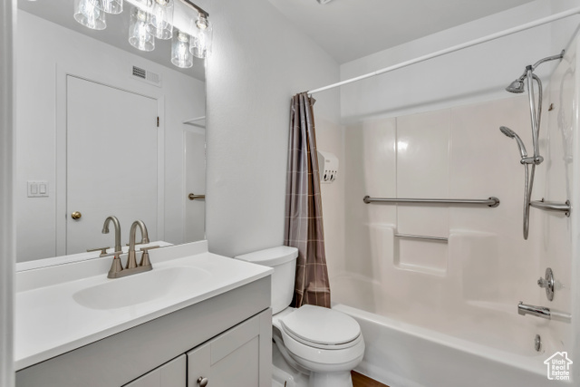 Photo 10 for MLS #2105594 at 1228 E Shadow Ridge Dr #3B
