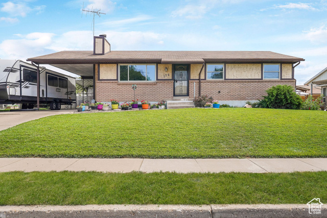 MLS #2105598 - 174 Wilson Rd