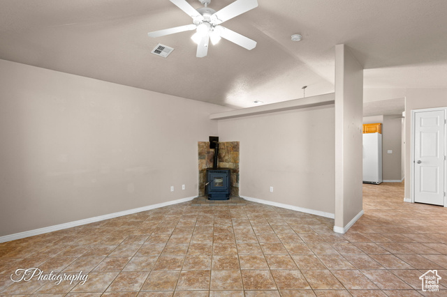 Photo 4 for MLS #2105606 at 2056 E Middleton Dr #9
