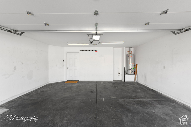 Photo 25 for MLS #2105606 at 2056 E Middleton Dr #9
