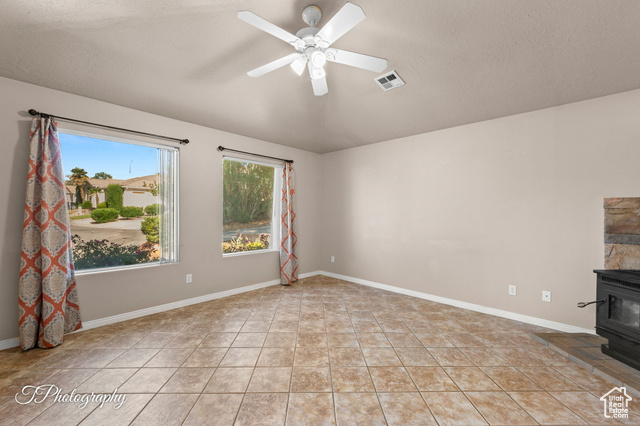 Photo 5 for MLS #2105606 at 2056 E Middleton Dr #9