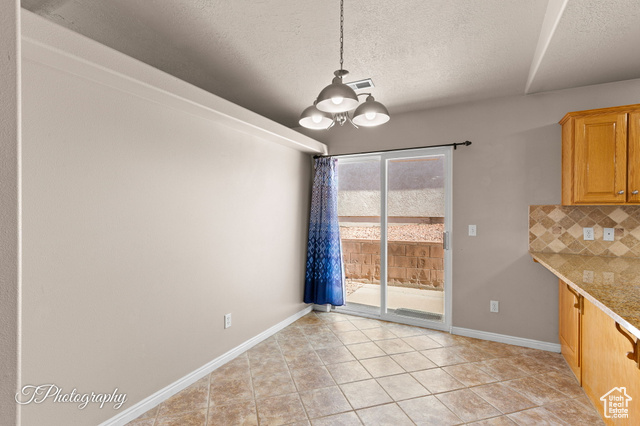 Photo 9 for MLS #2105606 at 2056 E Middleton Dr #9