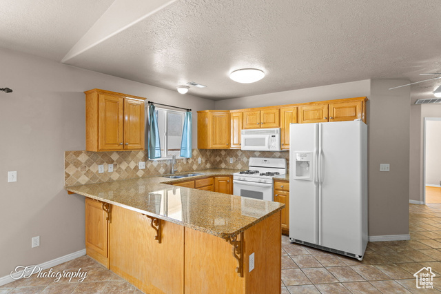 Photo 6 for MLS #2105606 at 2056 E Middleton Dr #9