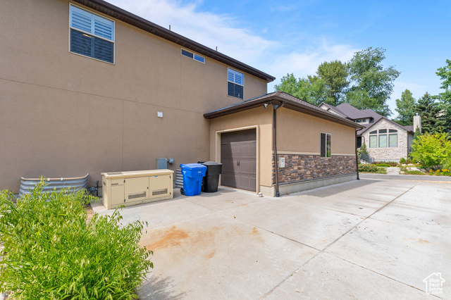 Photo 34 for MLS #2105611 at 69 W Grove Creek Cir