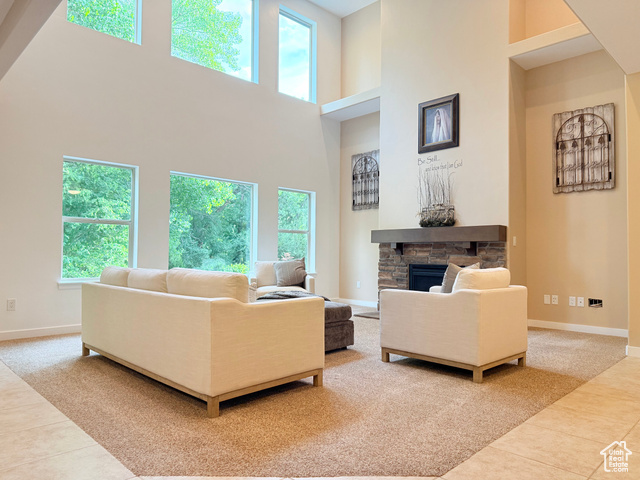 Photo 13 for MLS #2105611 at 69 W Grove Creek Cir