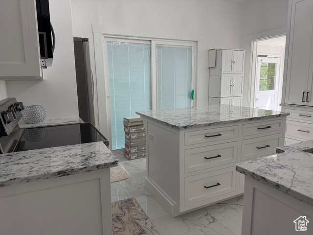 Photo 6 for MLS #2105615 at 322 N 400 West