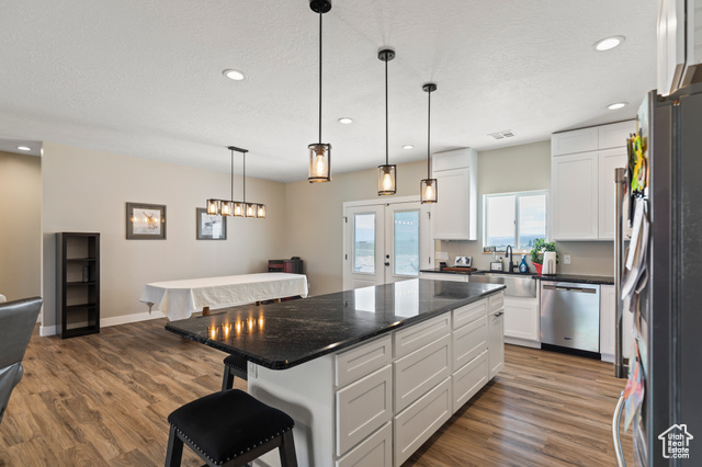Photo 4 for MLS #2105616 at 1218 E Highline Rd