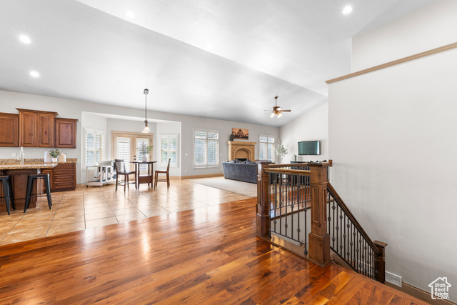 Photo 10 for MLS #2105617 at 872 S Wellington Dr
