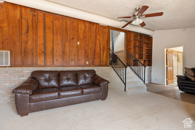 Photo 17 for MLS #2105619 at 1514 N Rome Way