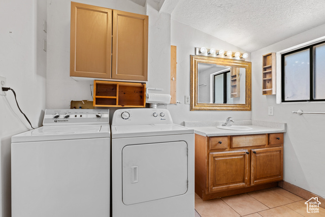 Photo 13 for MLS #2105619 at 1514 N Rome Way