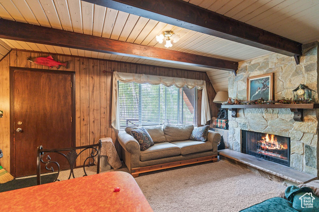 Photo 5 for MLS #2105627 at 959 Cove Rd