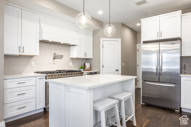 Photo 9 for MLS #2105631 at 912 E 600 North