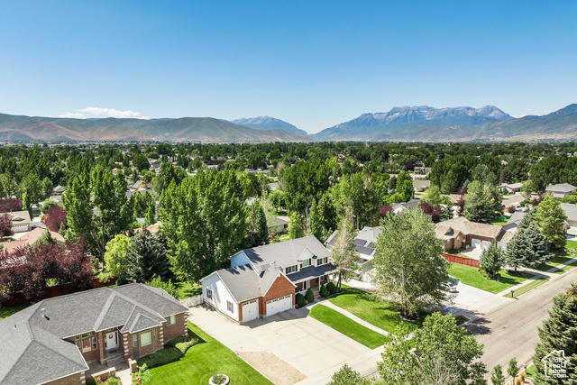 Photo 65 for MLS #2105631 at 912 E 600 North
