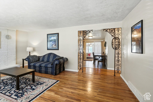 Photo 5 for MLS #2105646 at 3664 W 3965 South