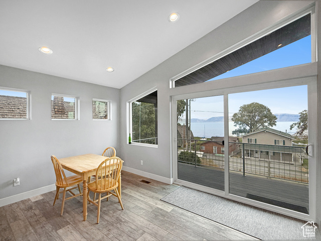 Photo 10 for MLS #2105649 at 82 N 72 East