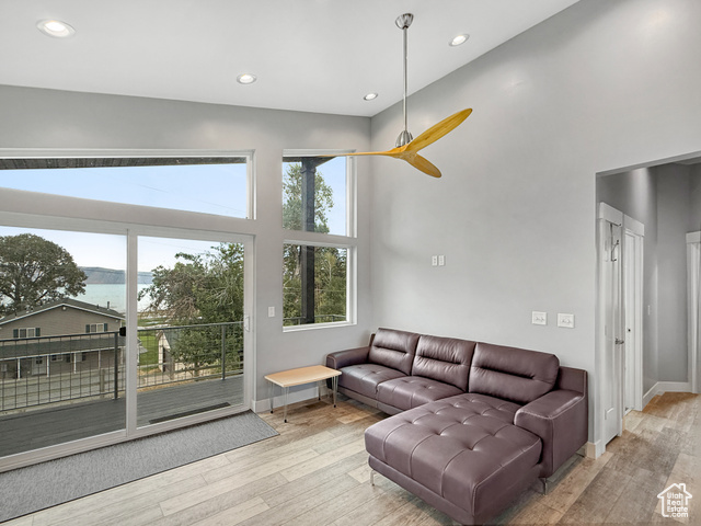 Photo 6 for MLS #2105649 at 82 N 72 East