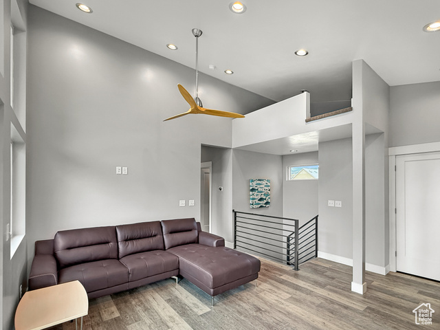 Photo 5 for MLS #2105649 at 82 N 72 East