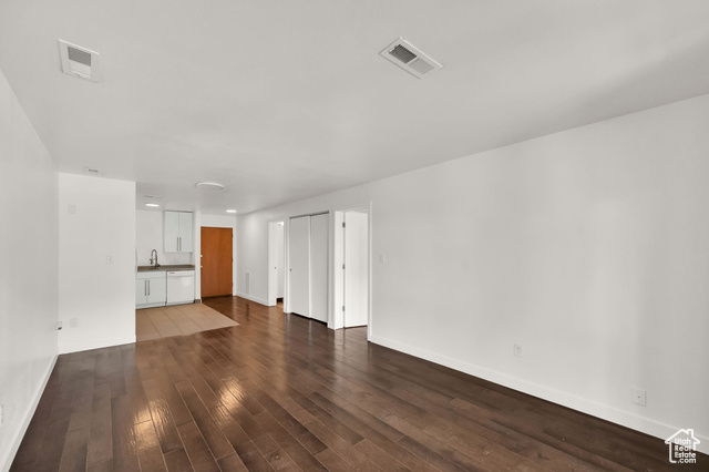 Photo 3 for MLS #2105655 at 425 S 1000 East #204C