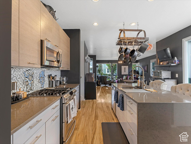 Photo 10 for MLS #2105671 at 11607 S Alexandria Dr