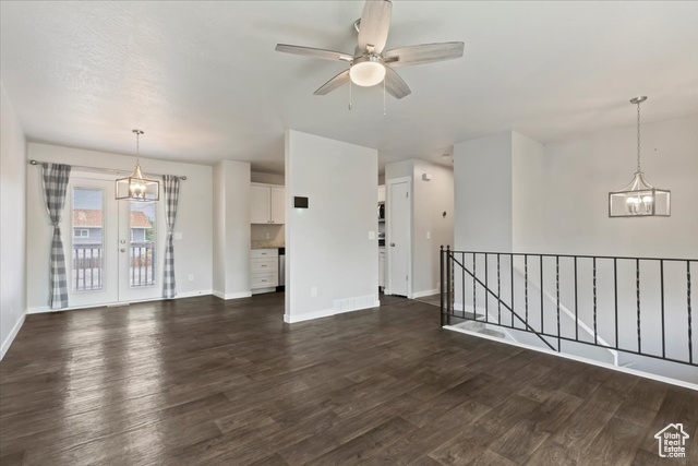 Photo 9 for MLS #2105672 at 4942 W Saguaro Dr