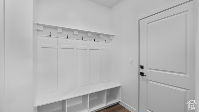 Photo 5 for MLS #2105675 at 549 S Bryant #129