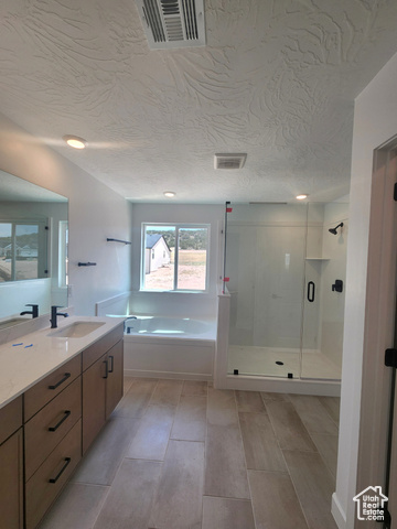 Photo 9 for MLS #2105675 at 549 S Bryant #129