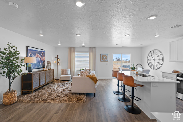 Photo 10 for MLS #2105684 at 3293 W Indigo St #1085