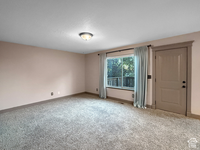 Photo 7 for MLS #2105696 at 2027 S Tyler View Way