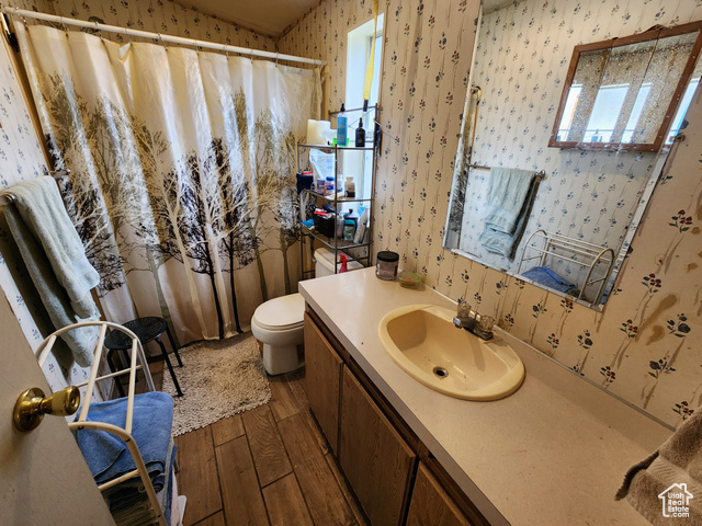 Photo 11 for MLS #2105707 at 5075 W 4700 South #89